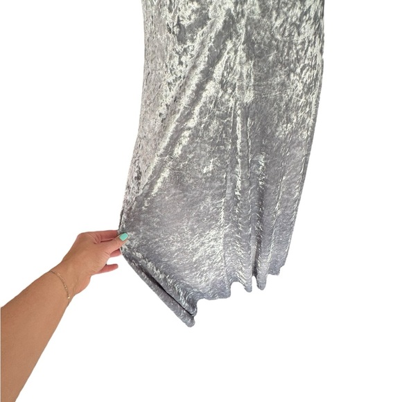 Calvin Klein Silver Crushed Velvet Slip Maxi Dress Y2K 90 Minimalist Party 10 H4 - Picture 9 of 10